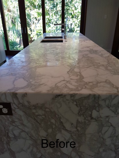 Marble_kitchen_before_1.jpg